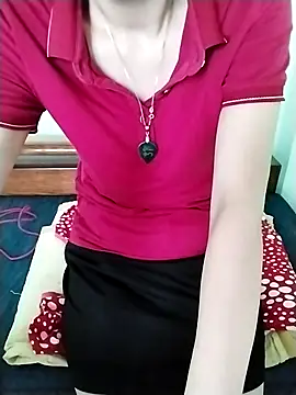Luxcute286 online show from July 14, 2026, 2:00 am