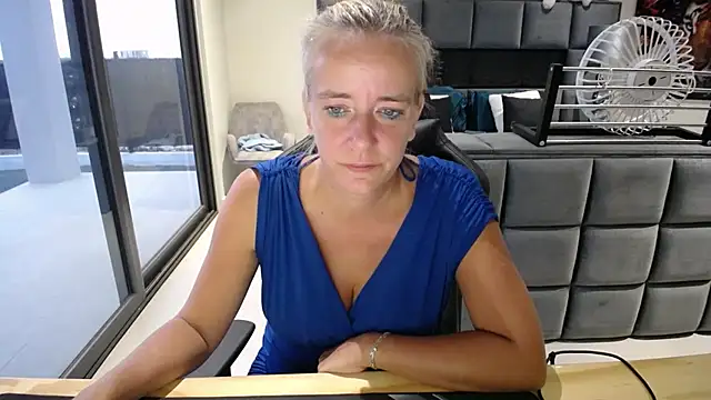 Snapshot of Wendysexyx chatting on February 26, 2026, 10:48 am Wendysexyx online show from February 26, 2026, 10:48 am