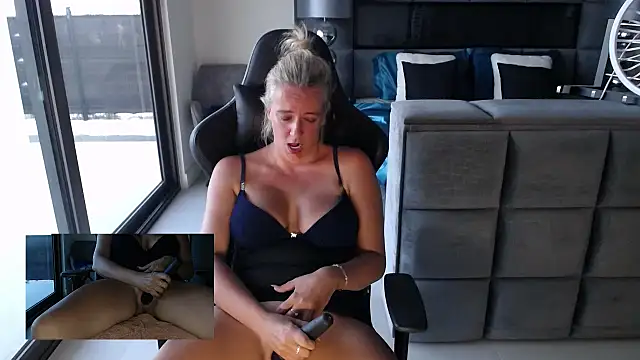 Snapshot of Wendysexyx chatting on February 13, 2026, 10:21 pm Wendysexyx online show from February 13, 2026, 10:21 pm