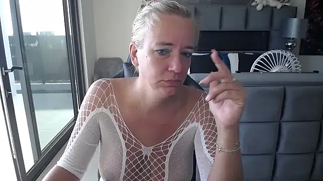 Snapshot of Wendysexyx chatting on February 22, 2026, 11:56 am Wendysexyx online show from February 22, 2026, 11:56 am