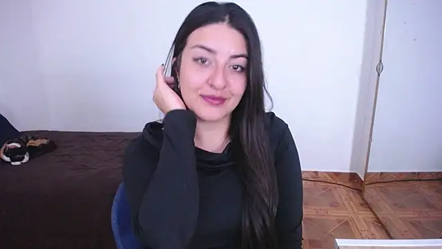 Snapshot of moritalatina chatting on February 3, 2026, 5:18 pm moritalatina online show from February 3, 2026, 5:18 pm