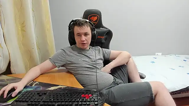 iliaskrislove online show from January 9, 2026, 12:34 pm