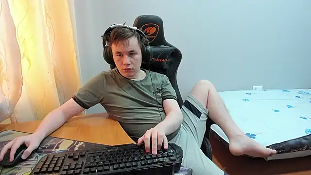 Snapshot of iliaskrislove chatting on January 19, 2026, 9:02 am iliaskrislove online show from January 19, 2026, 9:02 am