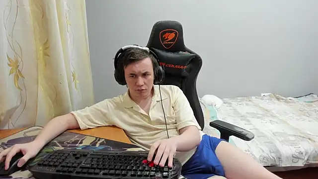 Snapshot of iliaskrislove chatting on February 1, 2026, 9:13 pm iliaskrislove online show from February 1, 2026, 9:13 pm