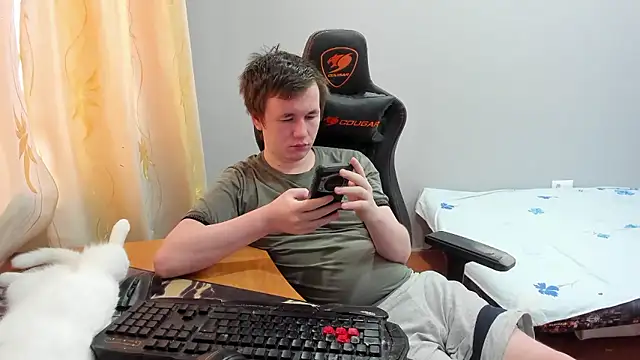 Snapshot of iliaskrislove chatting on January 17, 2026, 5:44 am iliaskrislove online show from January 17, 2026, 5:44 am