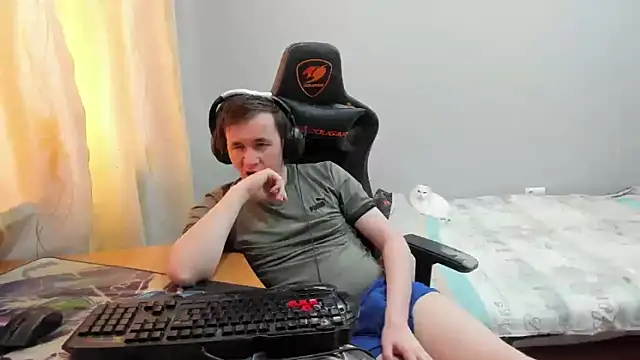 Snapshot of iliaskrislove chatting on February 3, 2026, 6:40 am iliaskrislove online show from February 3, 2026, 6:40 am