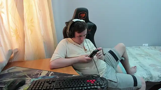 Snapshot of iliaskrislove chatting on February 20, 2026, 6:26 am iliaskrislove online show from February 20, 2026, 6:26 am