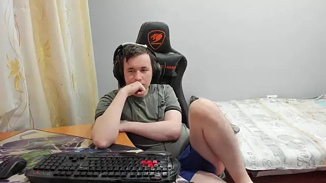 Snapshot of iliaskrislove chatting on February 2, 2026, 12:48 pm iliaskrislove online show from February 2, 2026, 12:48 pm