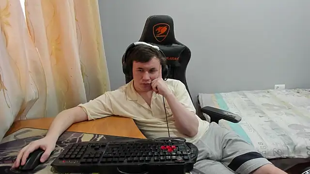 Snapshot of iliaskrislove chatting on February 18, 2026, 3:59 am iliaskrislove online show from February 18, 2026, 3:59 am