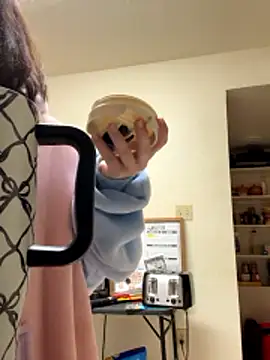 FreakNastyLacie online show from October 23, 2025, 9:19 am