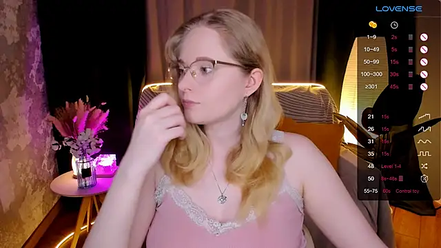 Aemilia  online show from February 26, 2026, 7:41 am