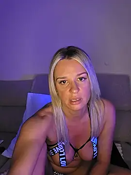 SpicyVicky online show from July 26, 2026, 4:19 am