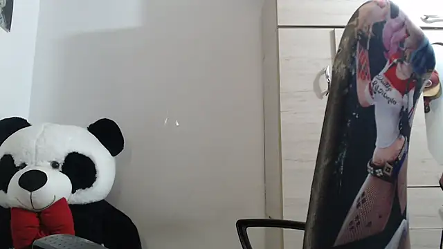 SWEETT CORY online show from April 12, 2026, 2:26 am