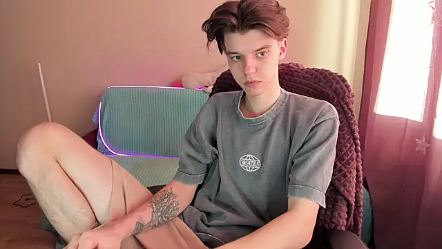 Liam sexy1 online show from March 14, 2025, 2:52 pm