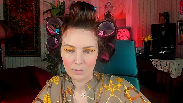 VandaRossi online show from October 9, 2025, 11:11 am