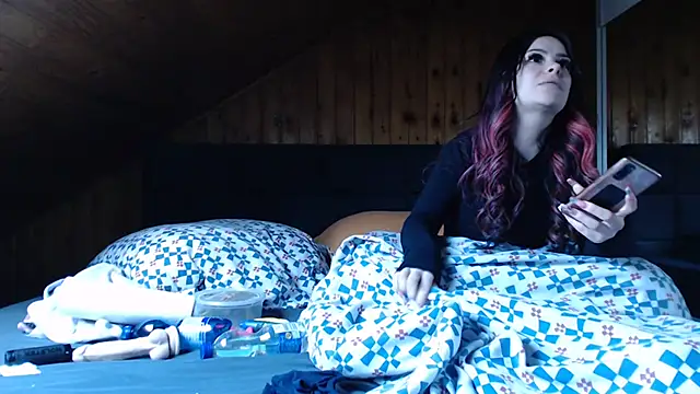 BoeseMoni1998 online show from January 18, 2026, 3:04 pm