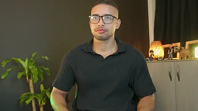 LincomAmith online show from January 18, 2026, 3:54 am