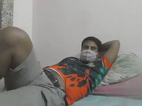 siam607022 online show from November 28, 2025, 6:30 pm