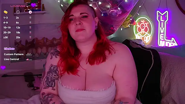 opalreigning online show from November 2, 2025, 11:48 am