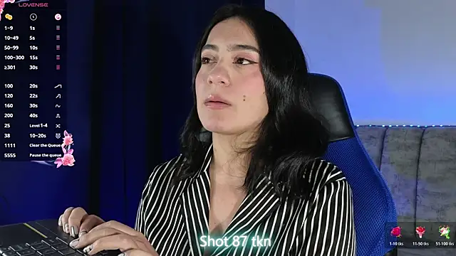 ZaraDames  online show from July 28, 2026, 3:58 am