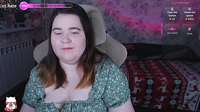 Snapshot of Estelle_Hicks chatting on February 13, 2026, 6:41 pm Estelle Hicks online show from February 13, 2026, 6:41 pm