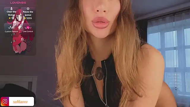 soffi lav online show from October 30, 2025, 12:14 pm