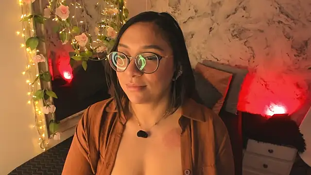 Bella desi  online show from June 7, 2026, 1:16 pm