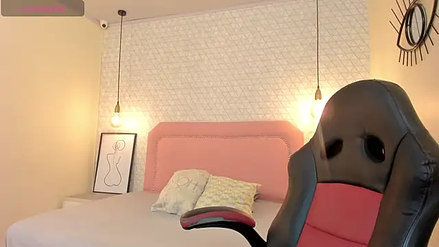 SUNNYCYRUS online show from February 23, 2026, 8:09 pm