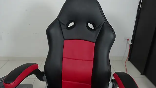 Snapshot of evelin_999_ chatting on February 1, 2025, 9:29 pm evelin 999  online show from February 1, 2025, 9:29 pm