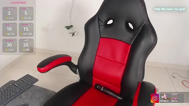 Snapshot of evelin_999_ chatting on January 21, 2025, 9:46 pm evelin 999  online show from January 21, 2025, 9:46 pm