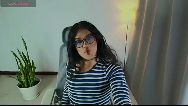 vitta alfayed online show from December 3, 2025, 11:14 pm