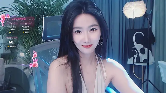 FeiFei-babe online show from April 15, 2026, 12:53 pm