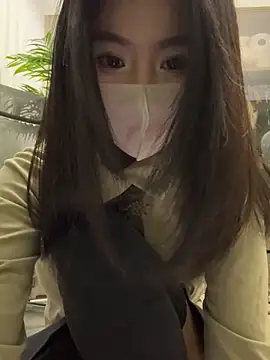 FeiFei-babe online show from December 22, 2025, 10:04 am