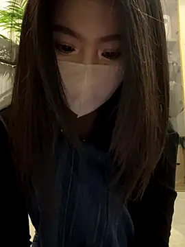 FeiFei-babe online show from December 21, 2025, 10:39 am