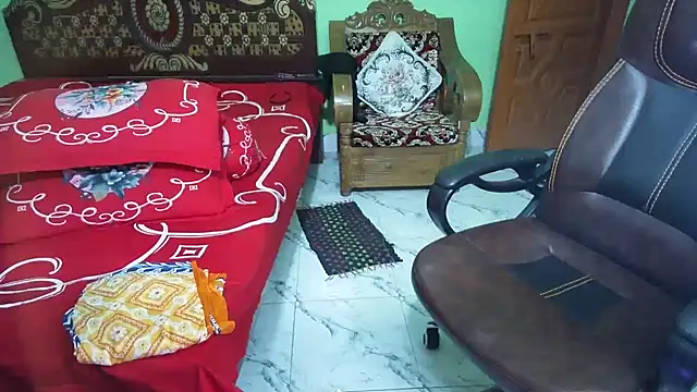 Snapshot of BengaliQueenStar chatting on May 11, 2026, 4:26 pm BengaliQueenStar online show from May 11, 2026, 4:26 pm