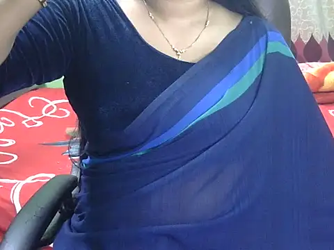 Snapshot of BengaliQueenStar chatting on November 25, 2025, 4:07 pm BengaliQueenStar online show from November 25, 2025, 4:07 pm