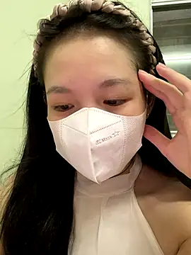 minmin2kk5 online show from October 18, 2025, 6:26 am