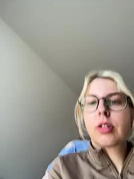 Livewithlucy online show from May 18, 2026, 1:38 pm