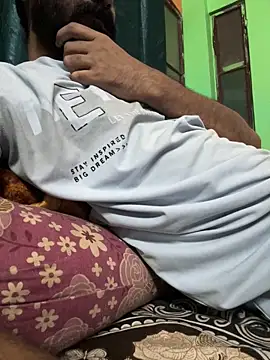 Snapshot of ALWAYSHORNYDADDY chatting on November 29, 2025, 10:37 am ALWAYSHORNYDADDY online show from November 29, 2025, 10:37 am