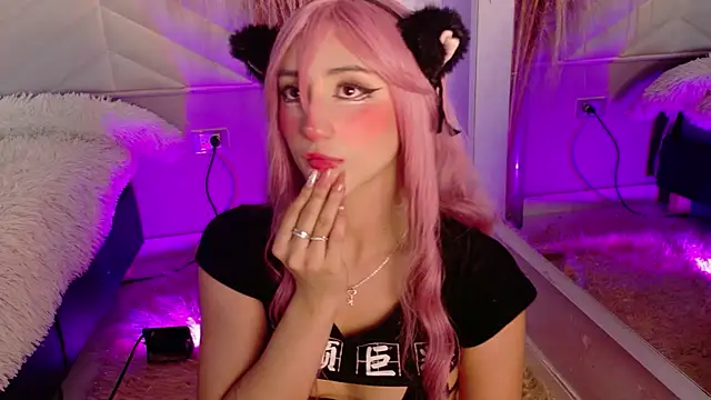 miia  baker online show from December 1, 2025, 12:17 pm