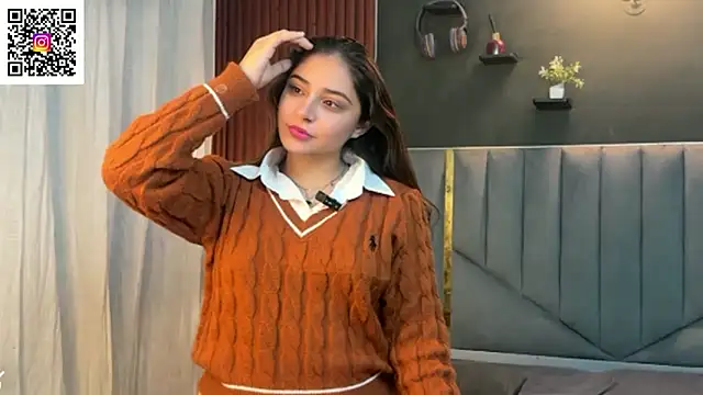 Snapshot of demieliss chatting on November 29, 2025, 6:30 pm demieliss online show from November 29, 2025, 6:30 pm