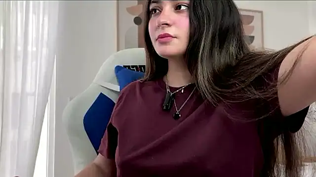 demieliss online show from March 18, 2026, 9:45 am