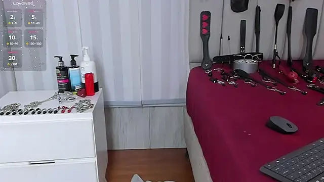 mileyerikson online show from June 25, 2026, 5:34 am