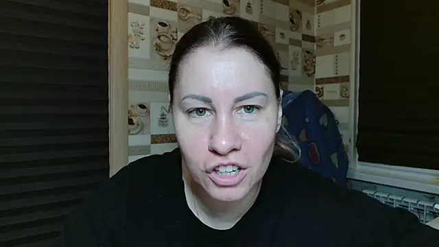 TherestlessKitty online show from April 4, 2026, 10:16 pm