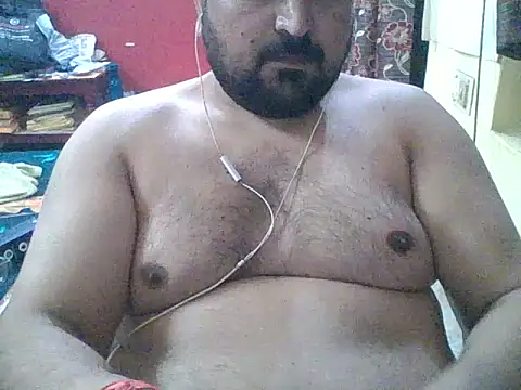 ARYANAVAILABLE online show from September 18, 2025, 10:57 pm
