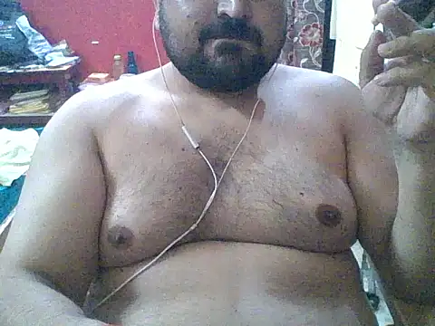 ARYANAVAILABLE online show from September 17, 2025, 10:12 pm