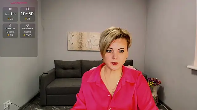 Julia Wilsone online show from February 21, 2026, 6:59 am