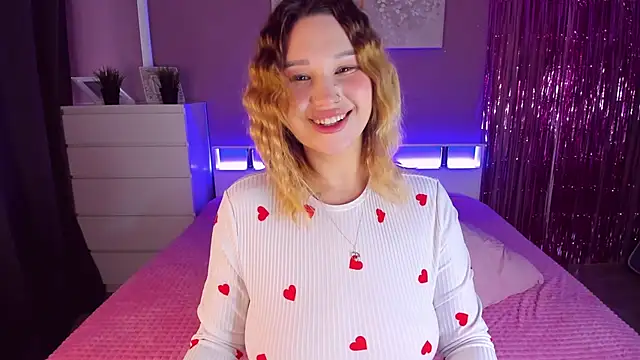 KarenBlair online show from February 19, 2026, 6:32 am