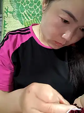 Sweetlove 77 online show from September 14, 2025, 1:50 am