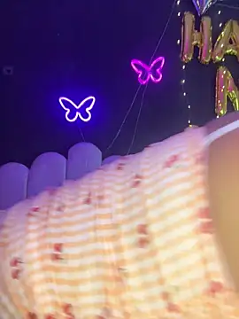 AlisonHoot69 online show from January 11, 2026, 12:17 am